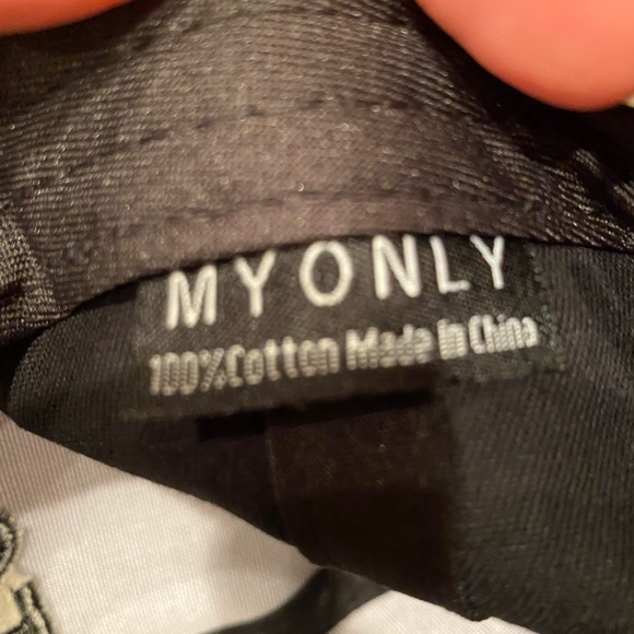 Director’s Baseball Hat - Picture 5 of 6